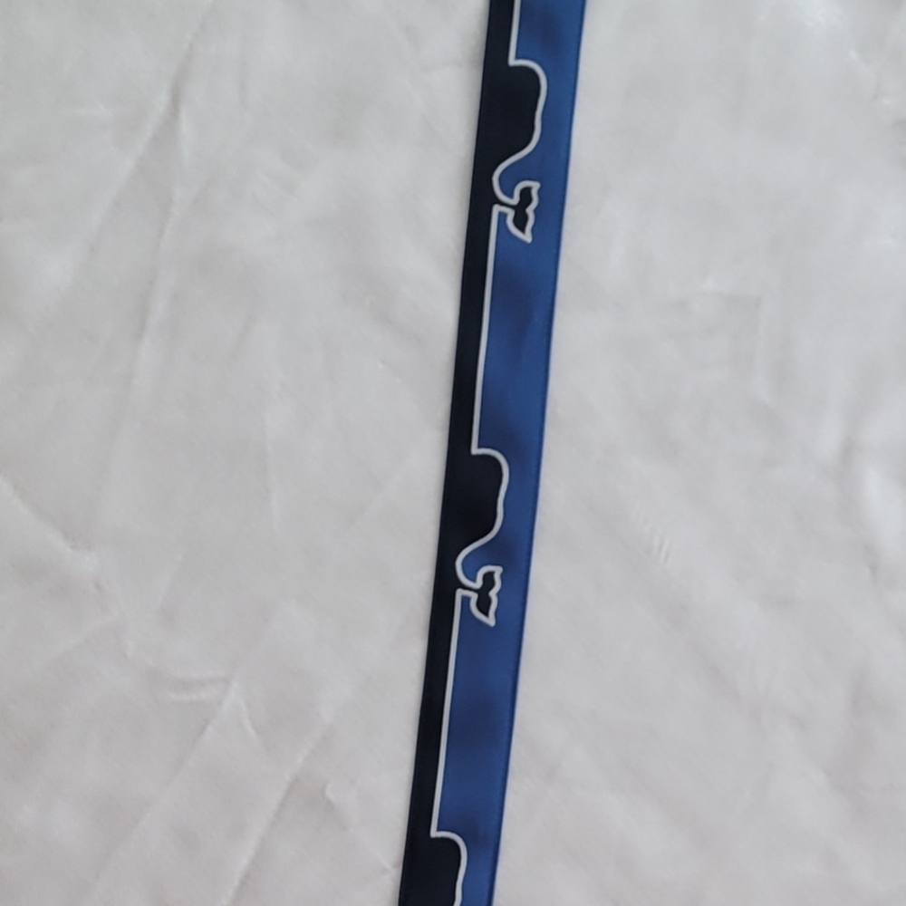 Vineyard Vines Blue Whale Belt - Picture 2 of 4